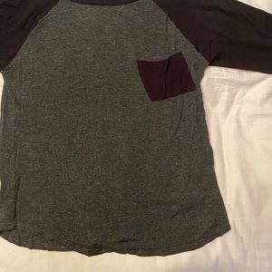 Thin long sleeve tee